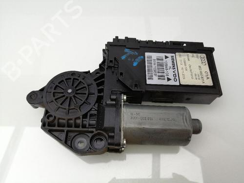 Rudehejsemotor bagstkærm venstre AUDI A4 B6 Avant (8E5) 2.0 (130 hp) 23383360