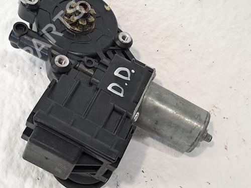 Used Right front window motor LEXUS IS III (_E3_) 300h (AVE30_, AVE30R) (223 hp) 26315563