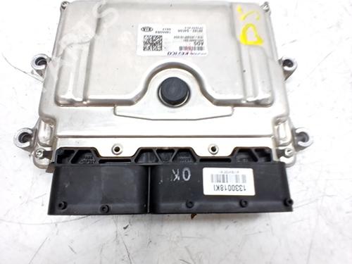 Used Engine control unit (ECU) KIA CEED (CD) 1.0 T-GDI (120 hp) 31011624