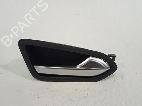 Høyre bak invendig håndtak RENAULT CAPTUR II (HF_) TCe 140 (HFN0) (140 hp) 25834351