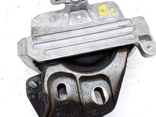 Used Gearbox mount Gearbox mount MERCEDES-BENZ B-CLASS Sports Tourer (W247) B 200 d (247.012) (150 hp) 35779246 35779246