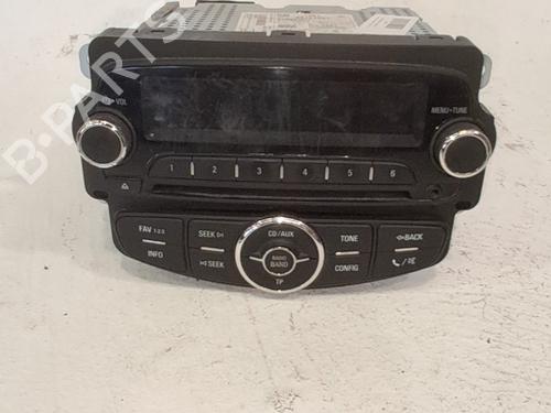 Used Radio Radio CHEVROLET AVEO Hatchback (T300) 1.3 D (95 hp) 36407429 36407429