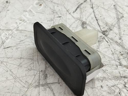 Used Switch Switch RENAULT CLIO IV (BH_) 0.9 TCe 90 (BHNF, BHMA, BHMH, BHJK, BHJR) (90 hp) 40549990 40549990
