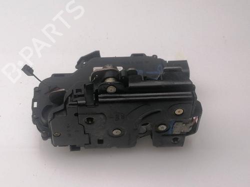 Høyre bak lås VW GOLF IV (1J1) 1.9 TDI (130 hp) 23939290