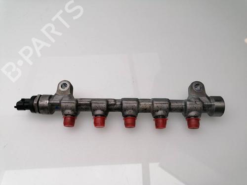 Used Injection rail HYUNDAI i30 (FD) 1.6 CRDi (116 hp) 24107819