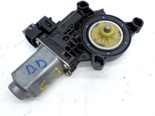 Used Right front window motor VW POLO IV (9N_, 9A_) 1.4 TDI (70 hp) 32105471
