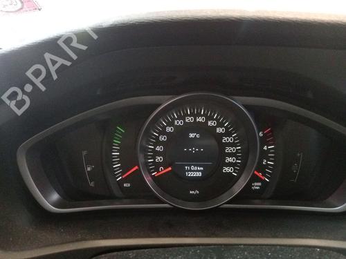 Used Instrument cluster VOLVO V40 Hatchback (525) D2 (114 hp) 23367247