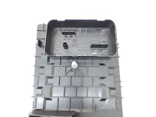 Used Fuse box VW GOLF VI (5K1) 1.4 (80 hp) 29558430
