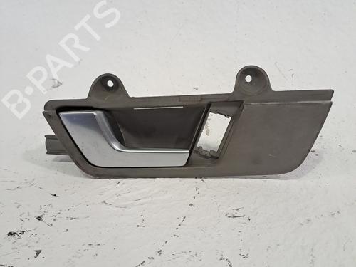 Used Front left interior door handle AUDI A4 B7 (8EC) 2.0 TDI 16V (140 hp) 26675464