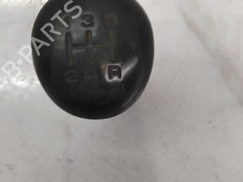 Gearknop Gearknop NISSAN TERRANO II (R20) 2.7 TDi 4WD (125 hp) 34182557 34182557