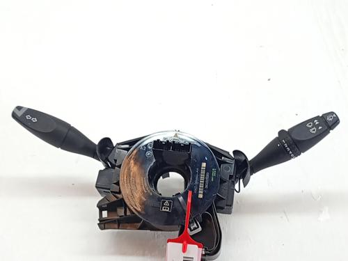 switch-ford-fiesta-v-jh_-jd_-2001-2002-2003-2004-2005-2006-2007-2008-2009-2010-2011-2012-2013-2014-32336105 main image