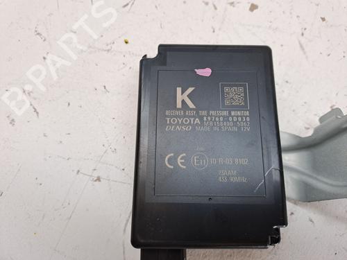 Used Electronic module TOYOTA YARIS (_P13_) 1.3 (NSP130_, NSP130) (99 hp) 24172222