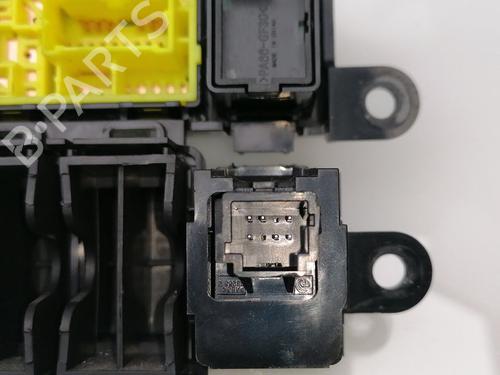 Switch NISSAN JUKE (F15) 1.6 | BP23405373I30 