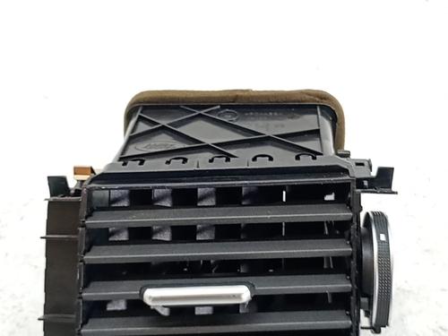air-vent-land-rover-range-rover-evoque-l538-2011-2012-2013-2014-2015-2016-2017-2018-2019-39401406 main image