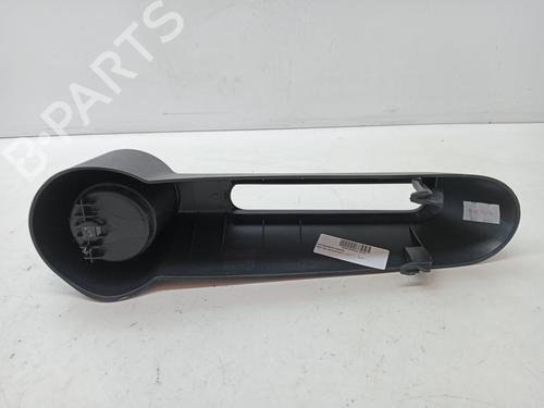 Used Armrest / Center console SEAT Mii (KF1, KE1) 1.0 (75 hp) 23351815