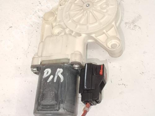 Motor do elevador de vidro frente direito Motor do elevador de vidro frente direito DODGE AVENGER 2.0 CRD (140 hp) 36109168 36109168