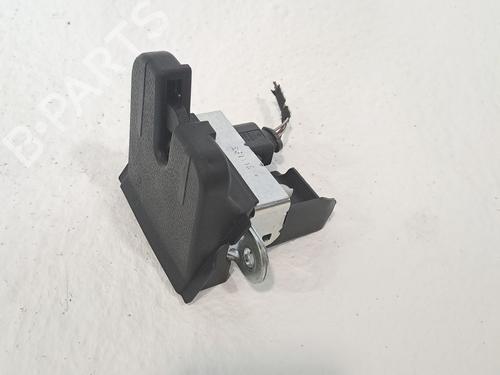 Used Tailgate lock VW GOLF VII (5G1, BQ1, BE1, BE2) 1.4 TSI (125 hp) 26315461