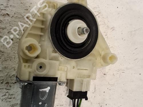 Used Left front window motor Left front window motor MERCEDES-BENZ C-CLASS T-Model (S205) C 220 BlueTEC / d (205.204) (170 hp) 33766749 33766749
