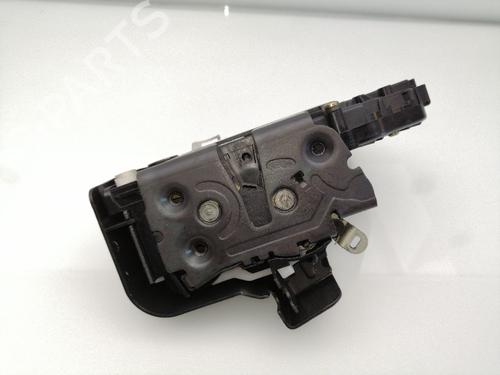 Used Front left lock VOLVO S40 II (544) 2.0 D (136 hp) 23387535