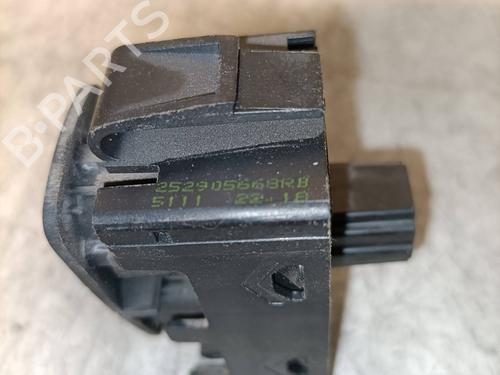 Used Warning switch DACIA SANDERO II TCe 90 (B8M1, B8MA, B8AC) (90 hp) 25455300