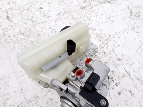 Brake master cylinder SEAT Mii (KF1, KE1) 1.0 EcoFuel | BP39400930M77 - Image 4