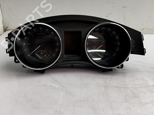 Used Instrument cluster Instrument cluster SKODA SUPERB II (3T4) 2.0 TDI (140 hp) 33768856 33768856