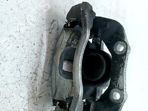 Used Right front brake caliper CITROËN C3 AIRCROSS II (2R_, 2C_) 1.2 PureTech 110 (2RHNZB, 2RHNZW, 2RHNPX, 2RHNPJ) (110 hp) 29557763