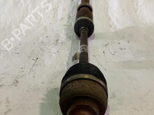Used Right front driveshaft Right front driveshaft 35752578 35752578