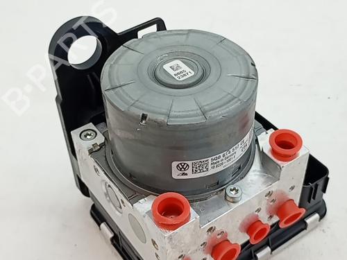 Used ABS pump ABS pump SEAT ATECA (KH7, KHP) 1.4 TSI (150 hp) 39741878 39741878