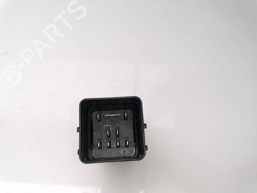 Elektronisk modul IVECO DAILY VI Van 33S16, 35S16, 35C16, 38S16, 40C16, 42S16, 50C16 (156 hp) 23939058