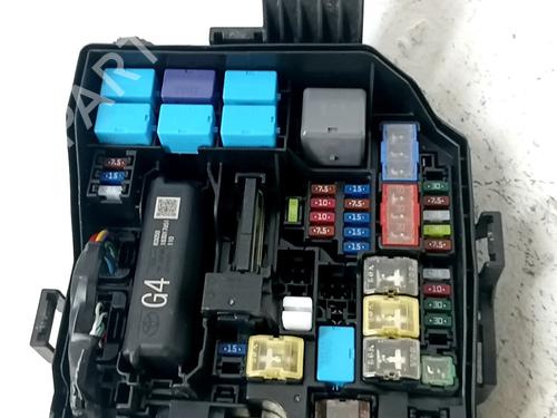 Used Fuse box Fuse box TOYOTA YARIS (_P21_, _PA1_, _PH1_) 1.6 GR 4WD (GXPA16) (261 hp) 35752614 35752614