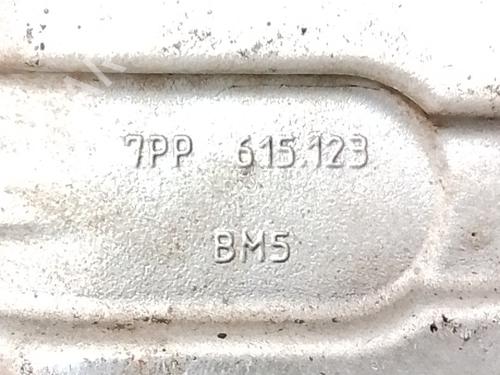 Right front brake caliper PORSCHE CAYENNE (92A) 3.0 S E-Hybrid | BP37590931M104 - Image 4