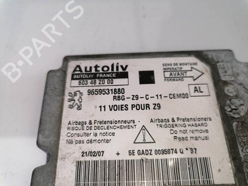 Used ECU airbags PEUGEOT 607 (9D, 9U) 2.7 HDi 24V (204 hp) 23385383