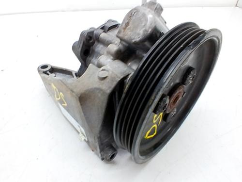 Used Steering pump BMW 3 Touring (E91) 330 d (231 hp) 30121053