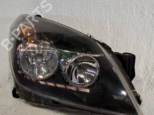 Højre forlygte OPEL ASTRA H (A04) 1.6 (L48) (105 hp) 31035765