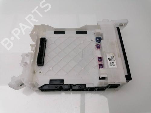 Used Fuse box TOYOTA YARIS (_P21_, _PA1_, _PH1_) 1.5 (MXPA11) (125 hp) 23420786
