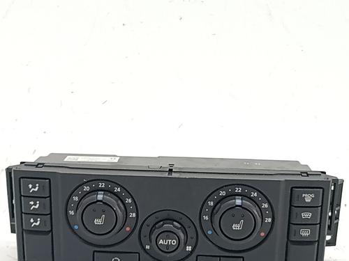 Used Climate control Climate control 38772101 38772101