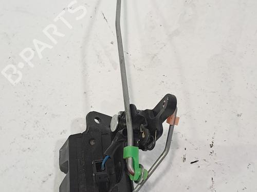 Tailgate lock KIA SPORTAGE II (JE_, KM_) 2.0 i 16V | BP25737447C101