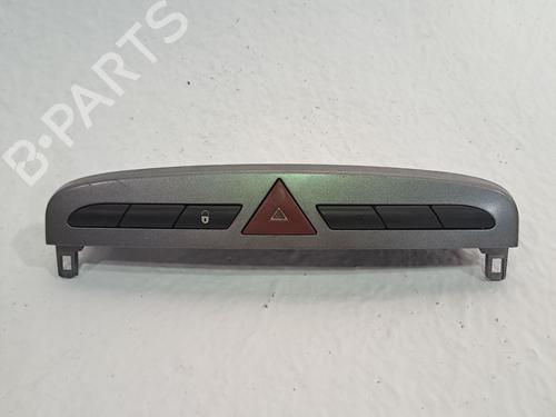 Used Warning switch PEUGEOT 308 SW I (4E_, 4H_) 1.6 HDi (109 hp) 26492081