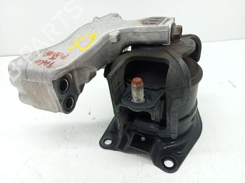 Used Engine mount HONDA ACCORD VIII (CU) 2.0 i (CU1) (156 hp) 29302530