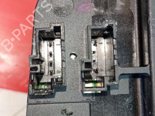 Switch CITROËN C4 CACTUS 1.5 BlueHDi 100 | BP23368238I30 