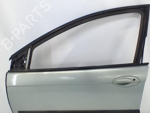 Used Left front door Left front door 38418733 38418733