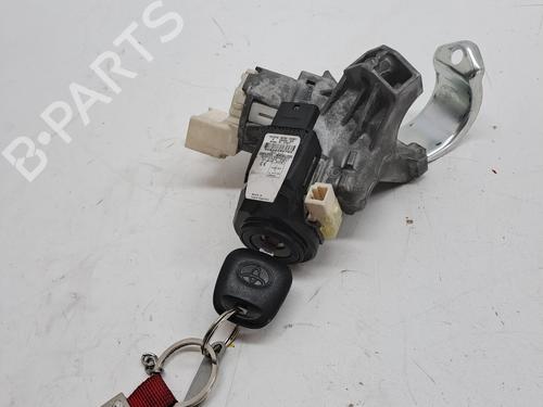 Used Ignition barrel TOYOTA YARIS (_P13_) 1.0 (KSP130_, KSP130) (69 hp) 23375594