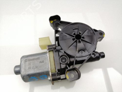 Vindusheismotor høyre bak AUDI A3 (8P1) 2.0 FSI (150 hp) 23874568
