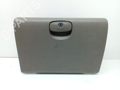 Used Glove box HYUNDAI SANTA FÉ I (SM) 2.4 16V 4x4 (146 hp) 27557223