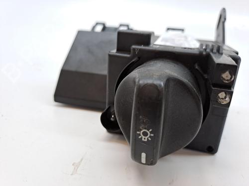 Used Headlight switch MERCEDES-BENZ CLK (C208) CLK 320 (208.365) (218 hp) 23364401
