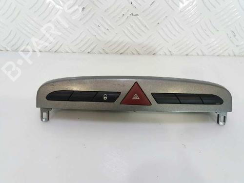 Used Warning switch PEUGEOT 308 I (4A_, 4C_) 1.6 HDi (109 hp) 23649766