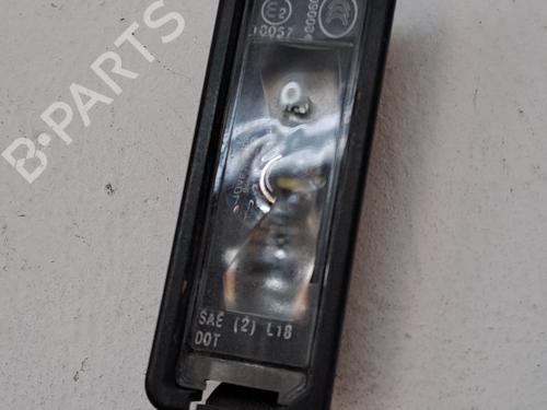 Éclairage de plaque d'immatriculation VW T-ROC (A11, D11) 1.5 TSI (150 hp) 28036796
