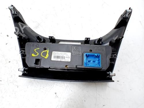 Climate control PEUGEOT 2008 I (CU_) 1.6 BlueHDi 120 | BP30920599I5