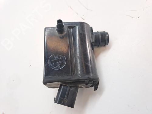 Used Washer pump HYUNDAI i30 (GD) 1.4 CRDi (90 hp) 23363717